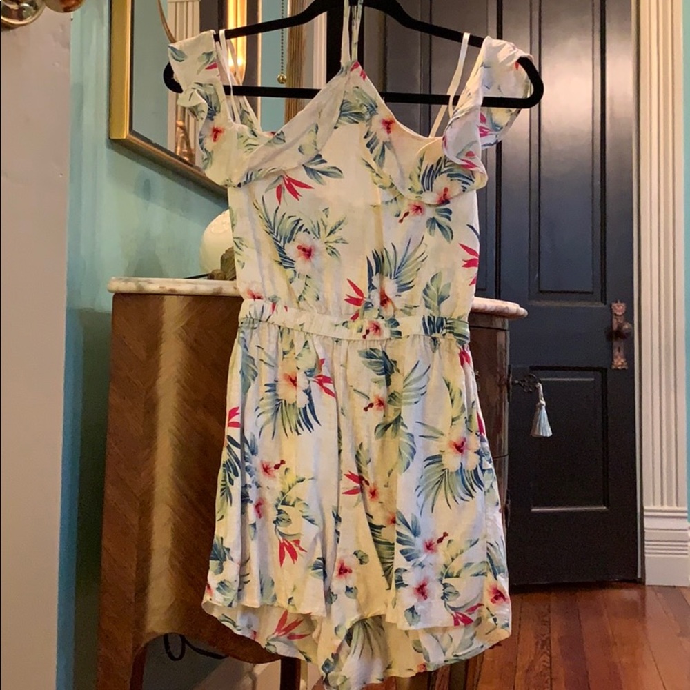 Hollister XS Floral Romper
